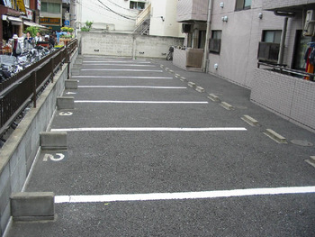 困った駐車場